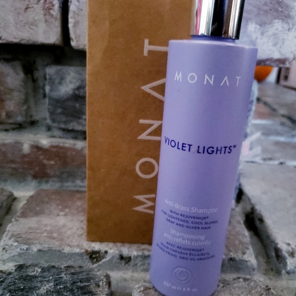 NEW PRODUCT Monat Violet Lights Shampoo Anti-Brass Shampoo With Rejuveniqe 8oz - Picture 3 of 5